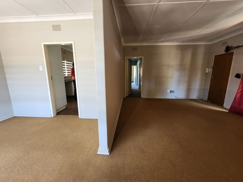 Family home with 1 bed flatlet for rent in Northmead, Benoni - Photo 3