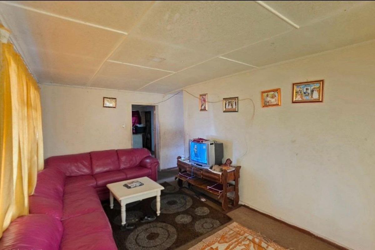 3 Bedroom home - Photo 5