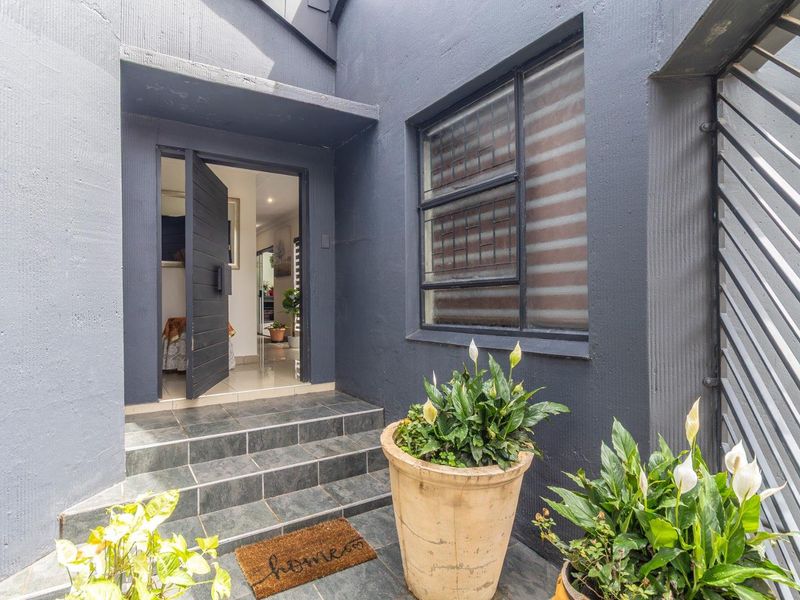 Style, Space & Sophistication – The Perfect Family Haven on a Prime Stand in Little Falls - Photo 3