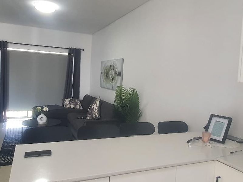 2 Bedroom Apartment Urgent Sale - Photo 9