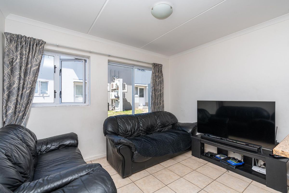 Charming 2-Bedroom Ground Floor Apartment - Photo 5