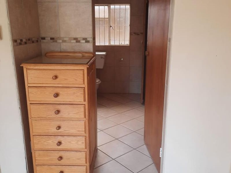 Family Home / Investors Dream / Airbnb / Rental Income!!! - Photo 9
