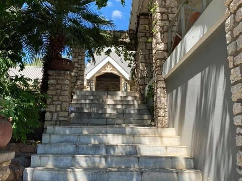 Klein Windhoek- For Sale- N$6 800 000 - Photo 7