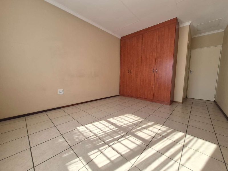 2 Bed, 2 Baths Apartment to rent in Terenure - Photo 6