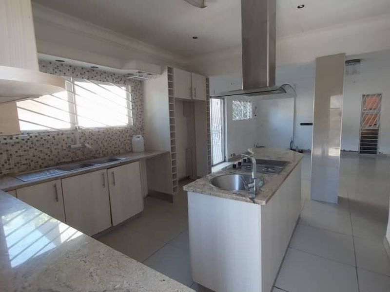 Renovators dream - Photo 2