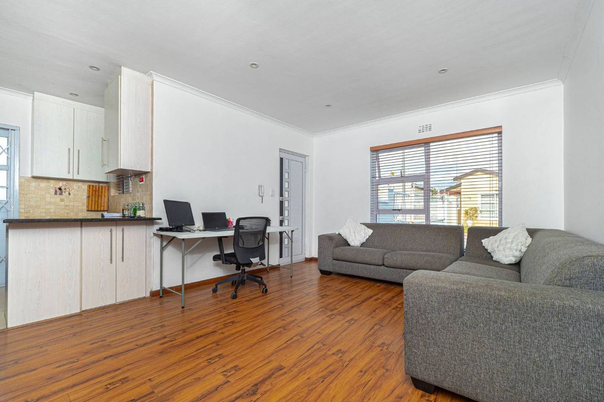 3-Bedroom Home Lock up and go - Photo 5