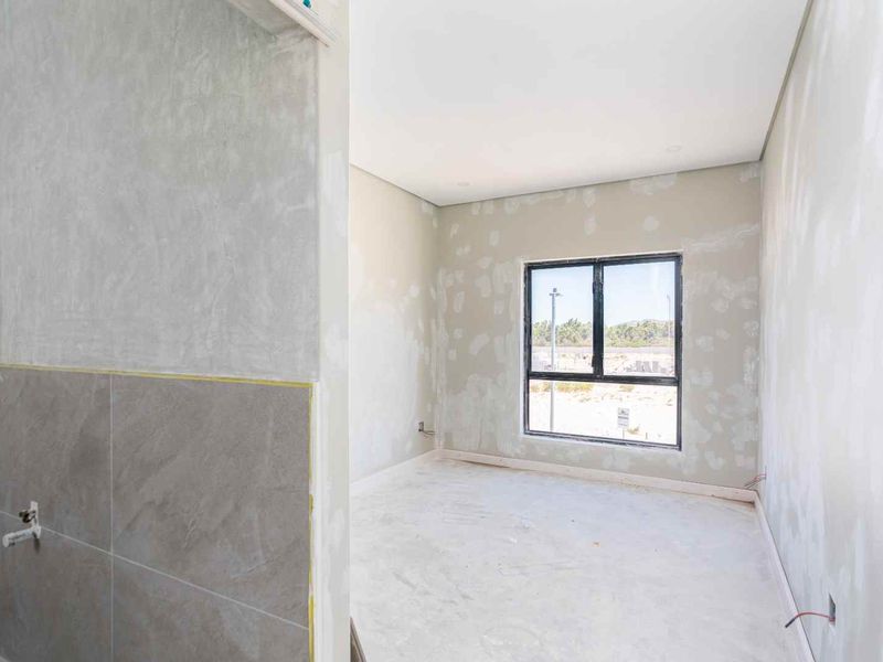 Supreme Sandown - Photo 6