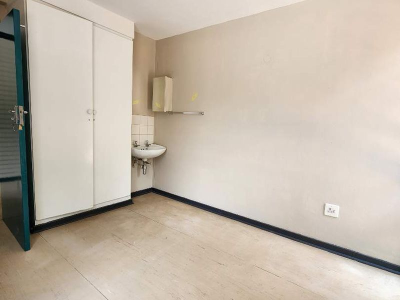 Affordable Single Room Available – 40 Troye Street, Sunnyside. - Photo 9