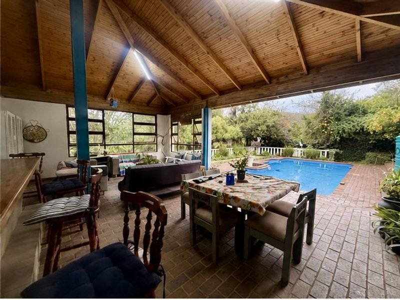 Beautiful 4 Bedroom house for sale in vryheid - Photo 3