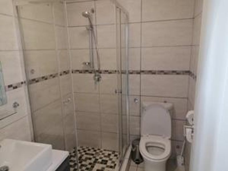 Business building for sale - Photo 8