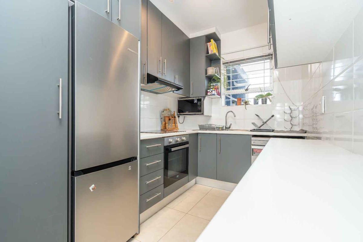 2 Bed / 1 Bath Airbnb Investment For Sale - Photo 2