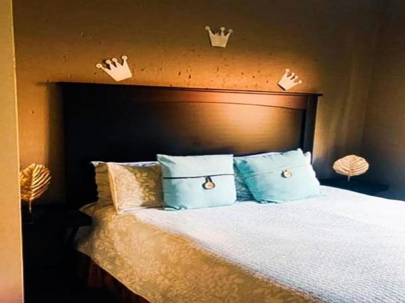 Simplex Townhouse - Photo 7