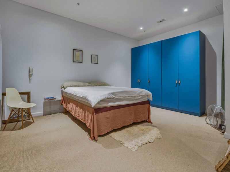 Stylish Apartment in the heart of Cape Town - Photo 9