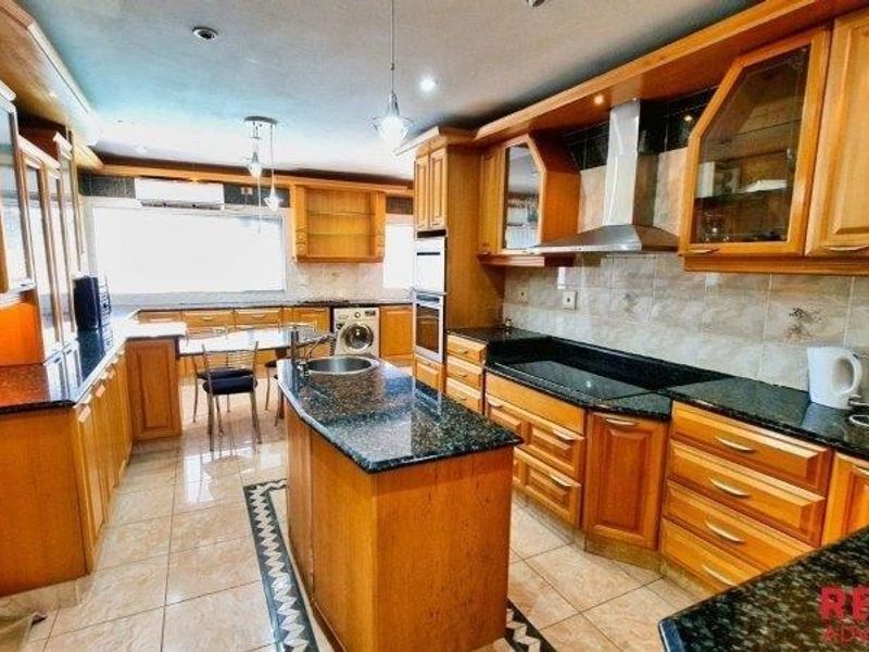 6 Bedroom Home for sale in Umhlatuzana - Photo 10