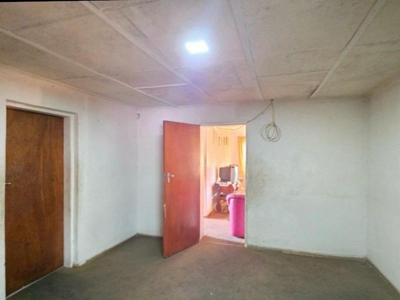 3 Bedroom home - Photo 8