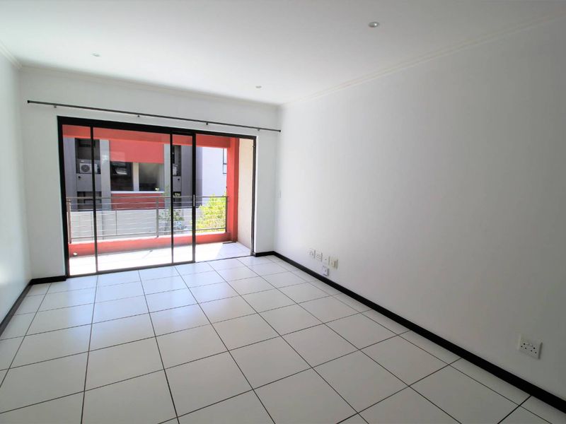 1 Bedroom Executive Apartment - Photo 3