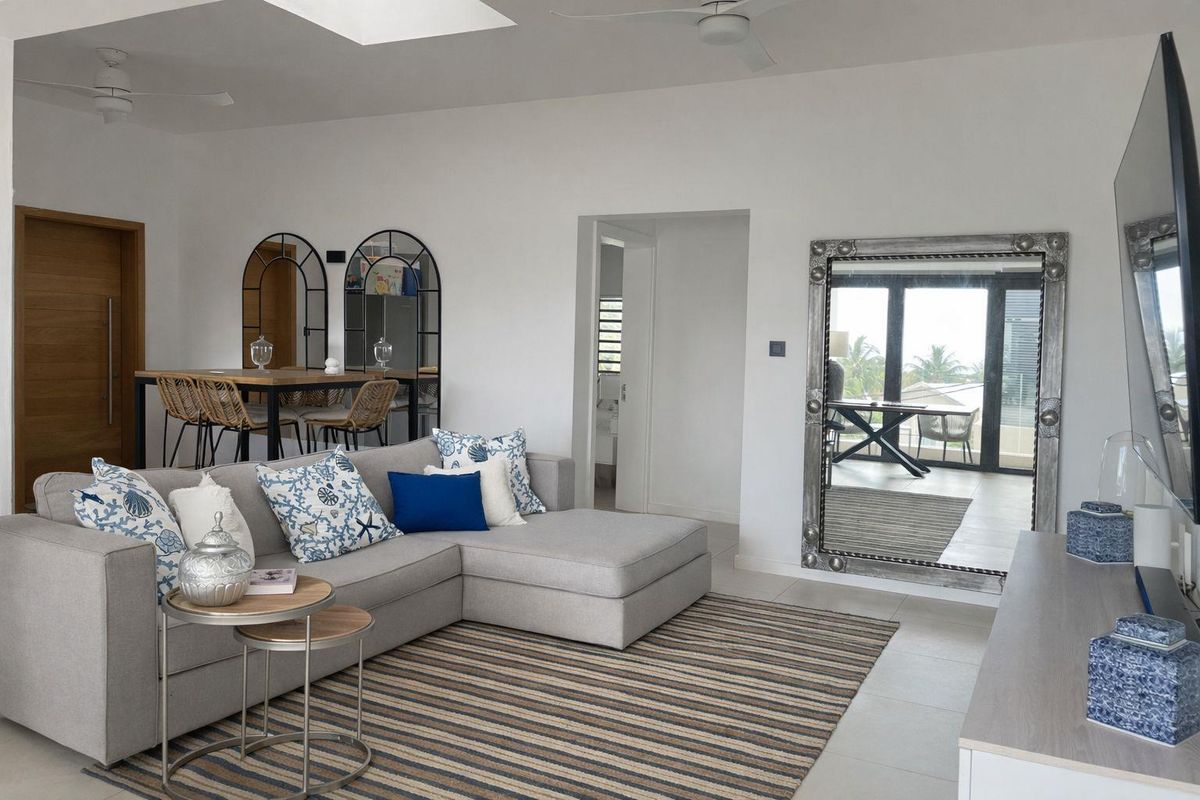 Sea-View Penthouse with Private Rooftop – Tamarin, West Coast Mauritius - Photo 4