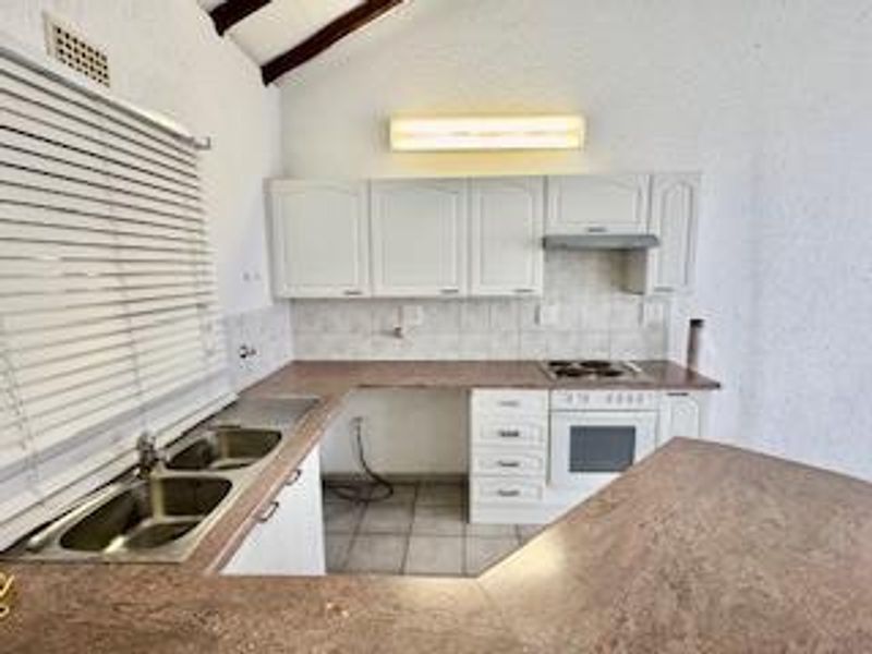 Beautiful Unfurnished One Bedroom apartment in Morningside FOR RENT - Photo 8
