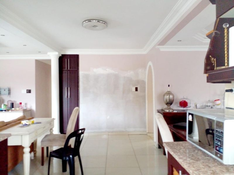 4 Bedroom House to let in Malvern - Photo 6