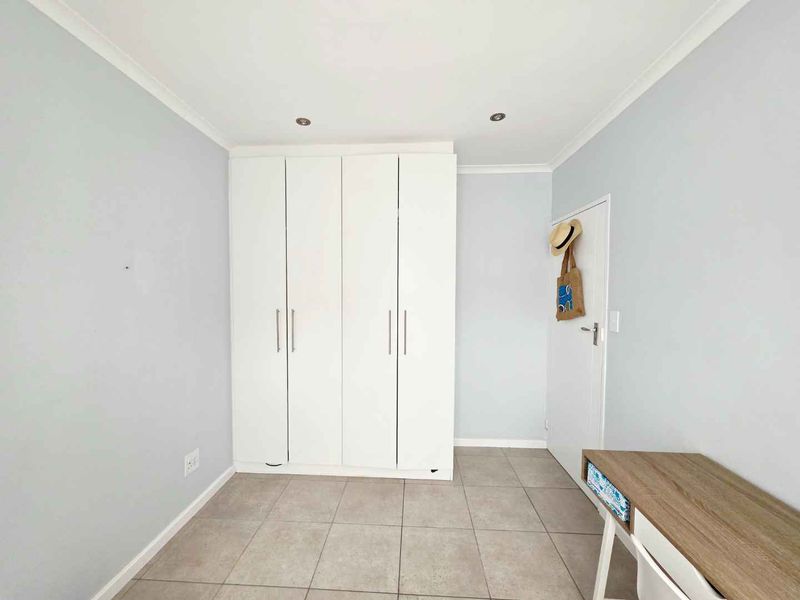 Modern Single-Level Gem in the Heart of Welgelegen - Photo 10