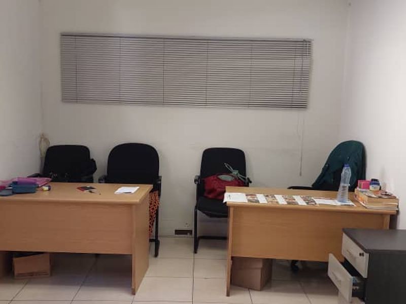 Versatile Business Hub: Two Buildings, Endless Possibilities! - Photo 9