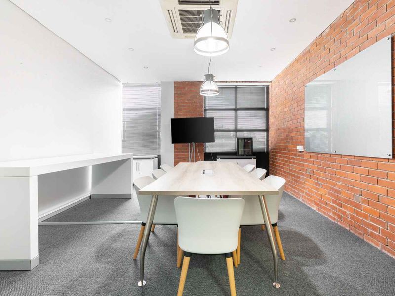 Private office space tailored to your business’ unique needs in Regus Black River Park - Photo 7