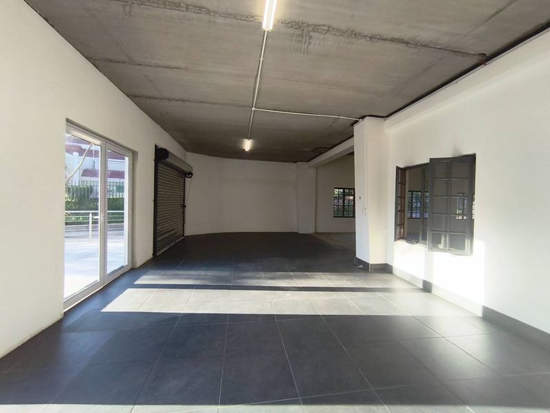 346m2 Retail Shop to Let in Midrand - Photo 5