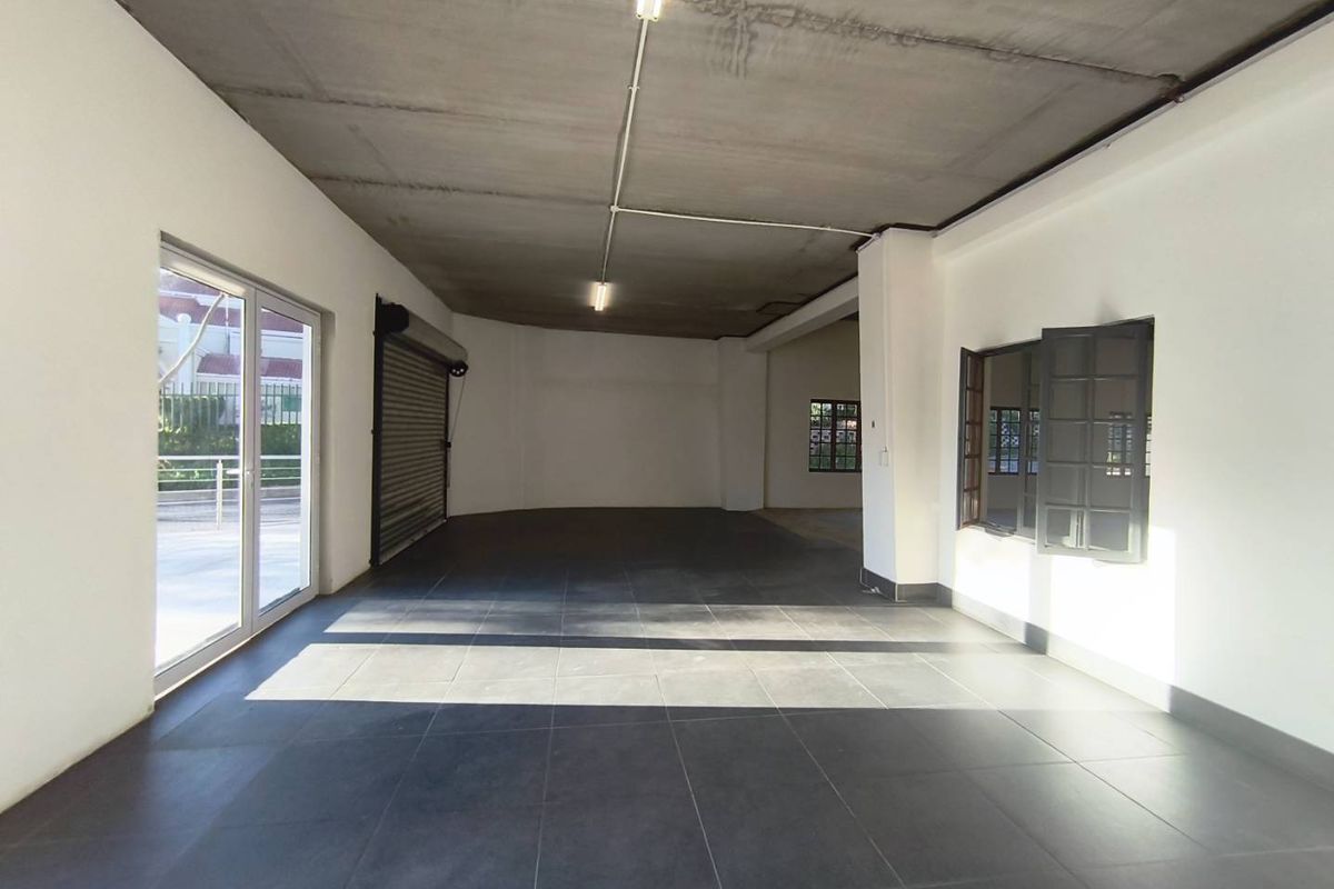 346m2 Retail Shop to Let in Midrand - Photo 5