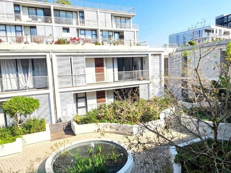 Modern Furnished 2-Bedroom Apartment in Shoreline Retirement Estate (50+) - Photo 3