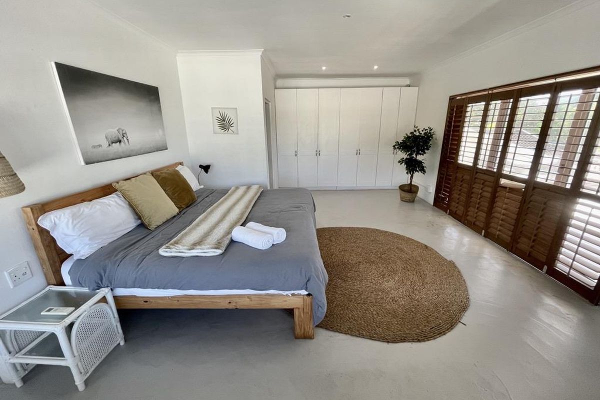 Hendra - Exceptional Coastal Home To Rent In Umhlanga Rocks - Photo 4