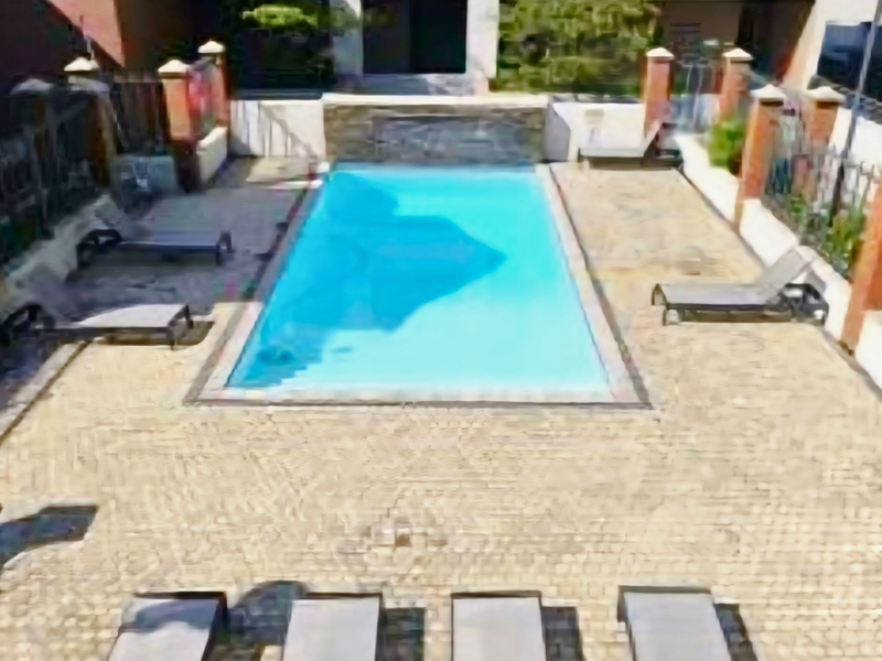 Fully Furnished Top-Floor Apartment to Rent in Umhlanga Ridge - Photo 9