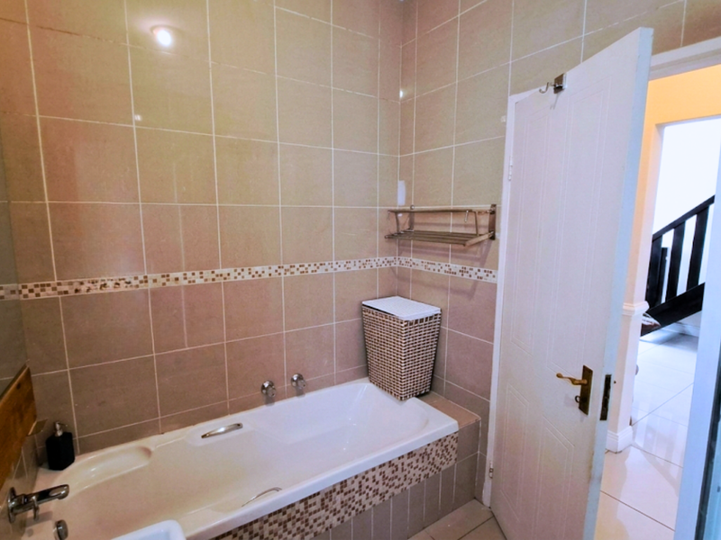 Exclusive Two-Bedroom cluster - Photo 10