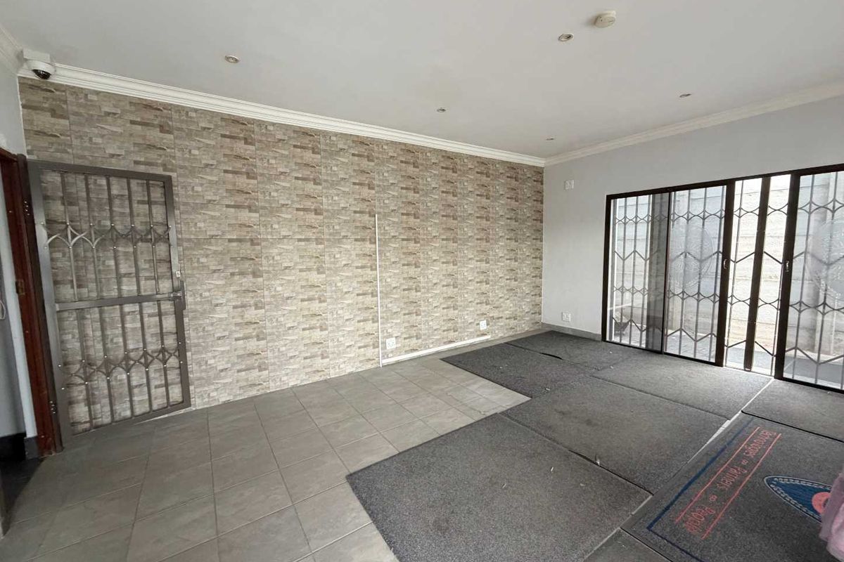 Prime Double Story Property with Exceptional Business Potential in New Redruth - Photo 2
