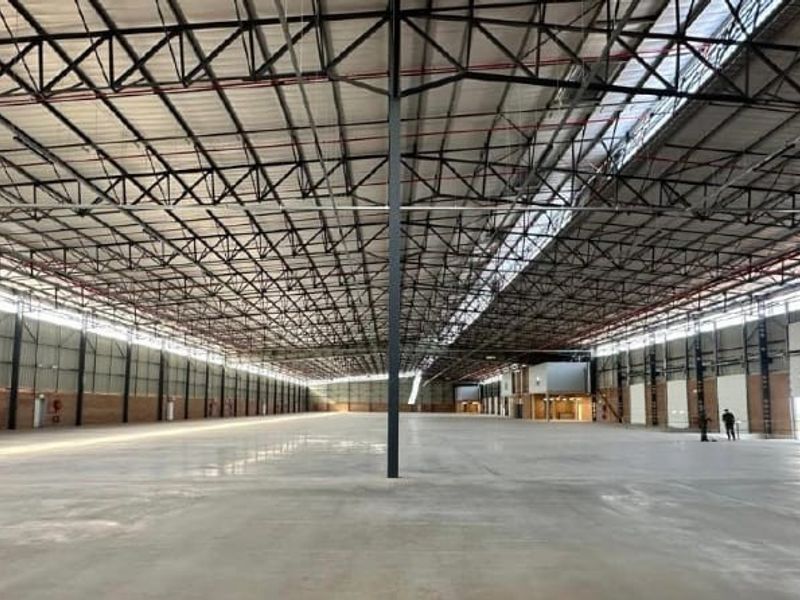 2 208m2 Airport Park Germiston Warehouse To Let - Photo 6