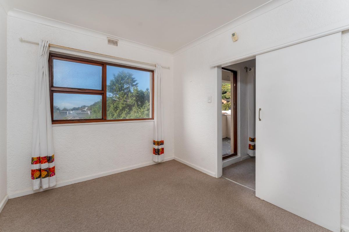 INVESTMENT 1 BED APARTMENT. - Photo 4