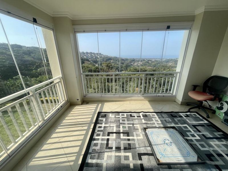 Hendra - Elegant 4-Bedroom First Floor Apartment with Stunning Sea Views – Ilala Ridge Estate - Photo 2