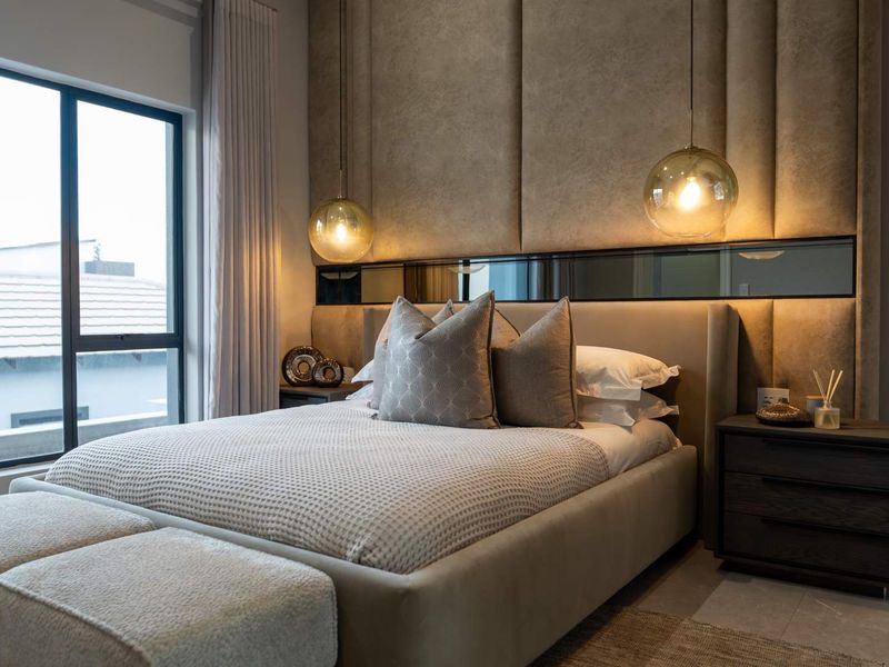 Curated Luxury for the Exceptionally Refined - Photo 3