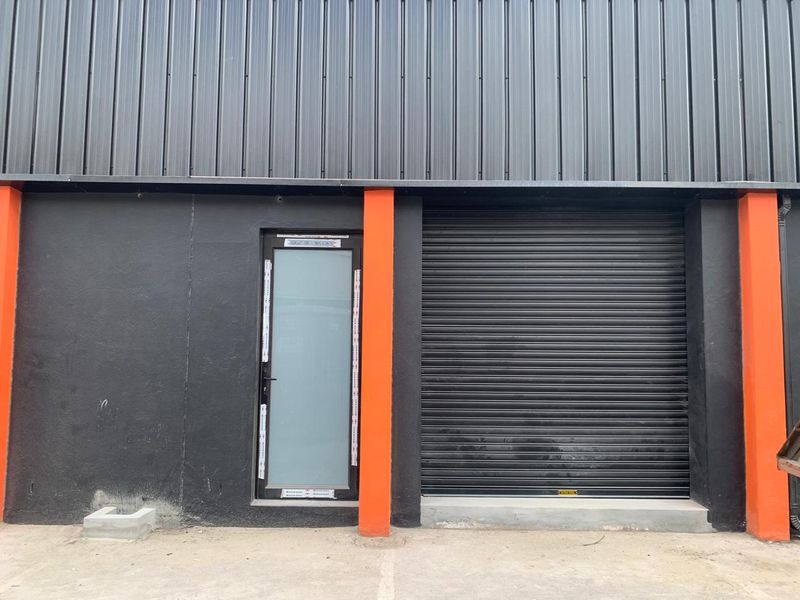 Modern Industrial Complex in Ndabeni: Secure & Convenient - Photo 5