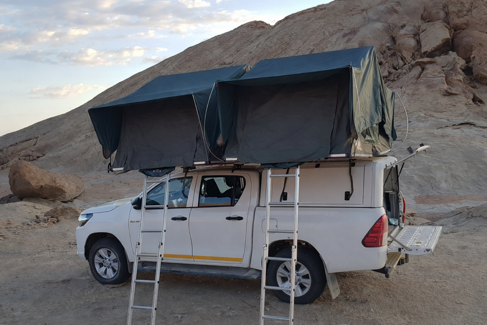 Bakkie with rooftop tent