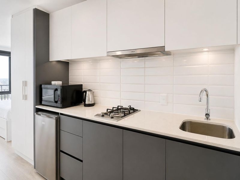 Studio Apartment with Iconic Mountain Views – For Sale | 1 on Albert, Woodstock, Cape Town - Photo 7