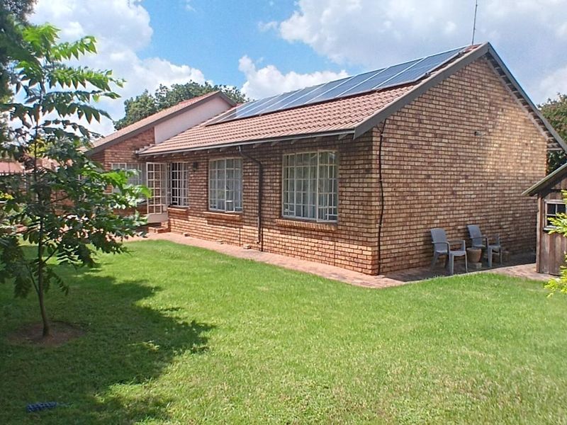 Charming Beyerspark Gem: Perfect for Investors & First-Time Buyers - Photo 2