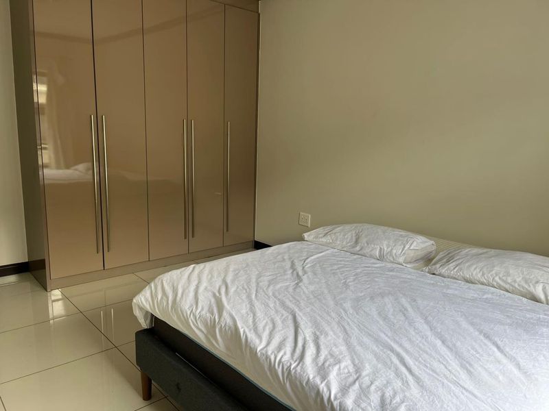 A Modern Apartment Awaits You - Photo 7