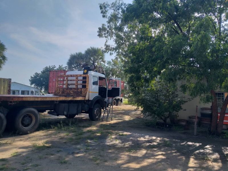 Ohangwena Business Plot with Flats  For Sale - Photo 5