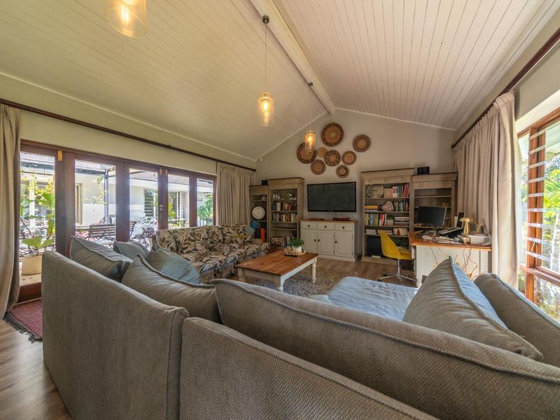 Furnished 4 Bedroom house to rent - Photo 3