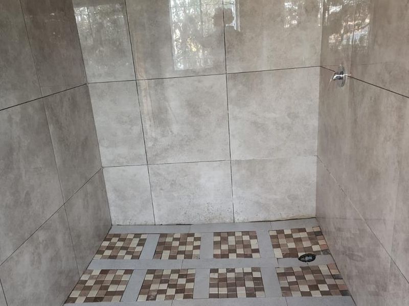🏡 Newly Renovated 2-Bedroom House to Rent in Imbali Section 1 | Affordable Family Living from R4,500 per Month - Photo 5
