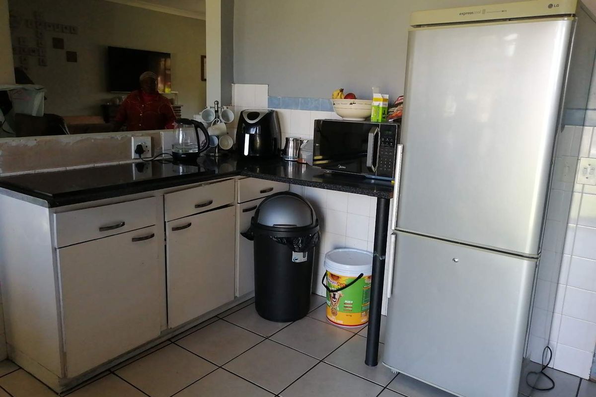 Well priced starter home - Photo 3