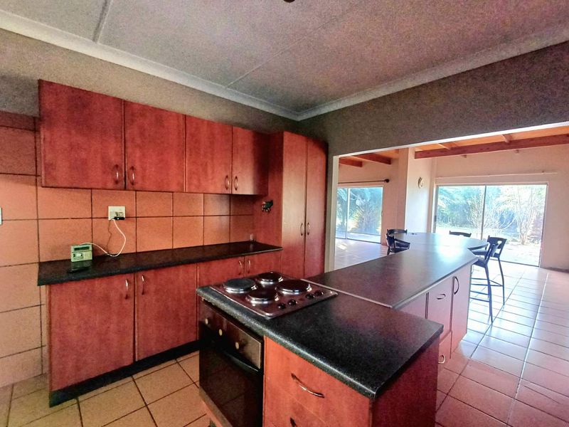 Spacious 4-Bedroom Home  in a Prime Location - Photo 2