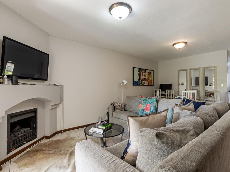 2 Bedroom Apartment/Flat to Rent in Dainfern - Photo 8