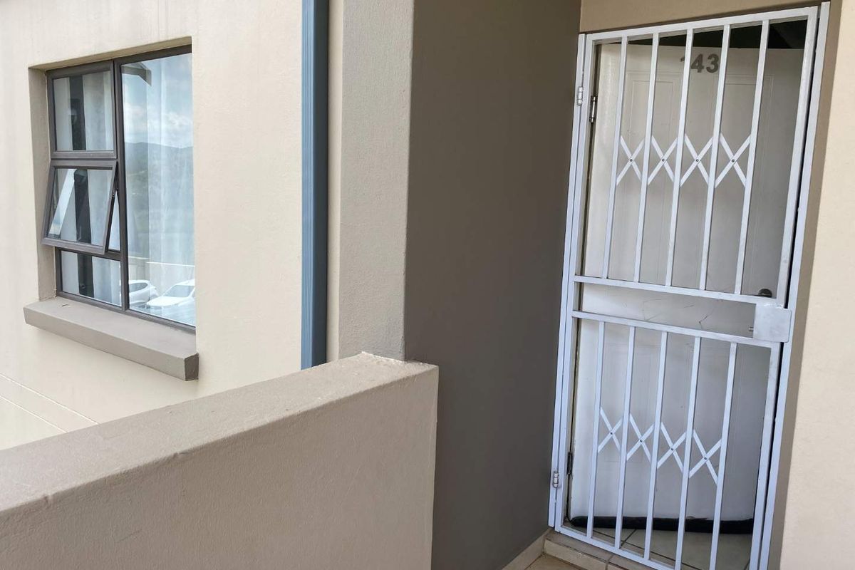 Lock up and Go family apartment - Photo 4