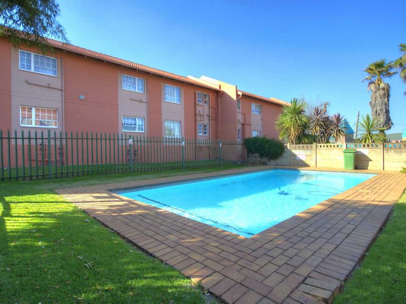BARGAIN Sunny ground floor unit! - Photo 8